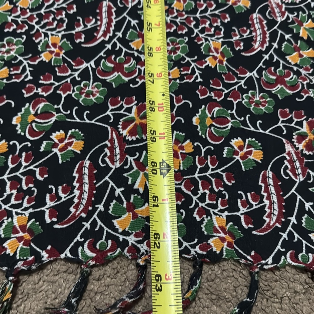 Cotton Blend Multi Wear Scar/Wrap/CoverUp/Pareo-EUC - Picture 9 of 10